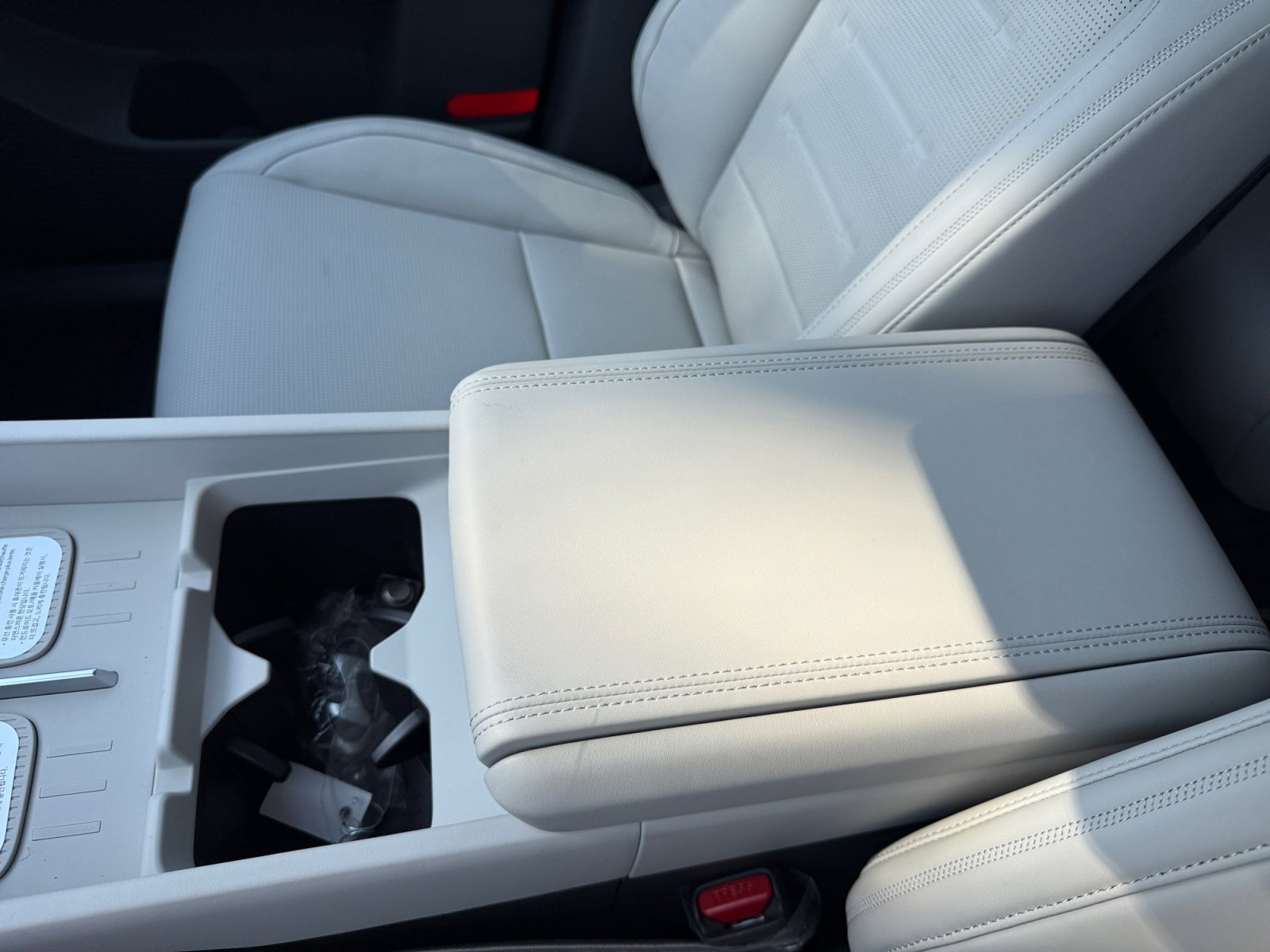 2026 Hyundai Santa Fe Calligraphy - Photo 14