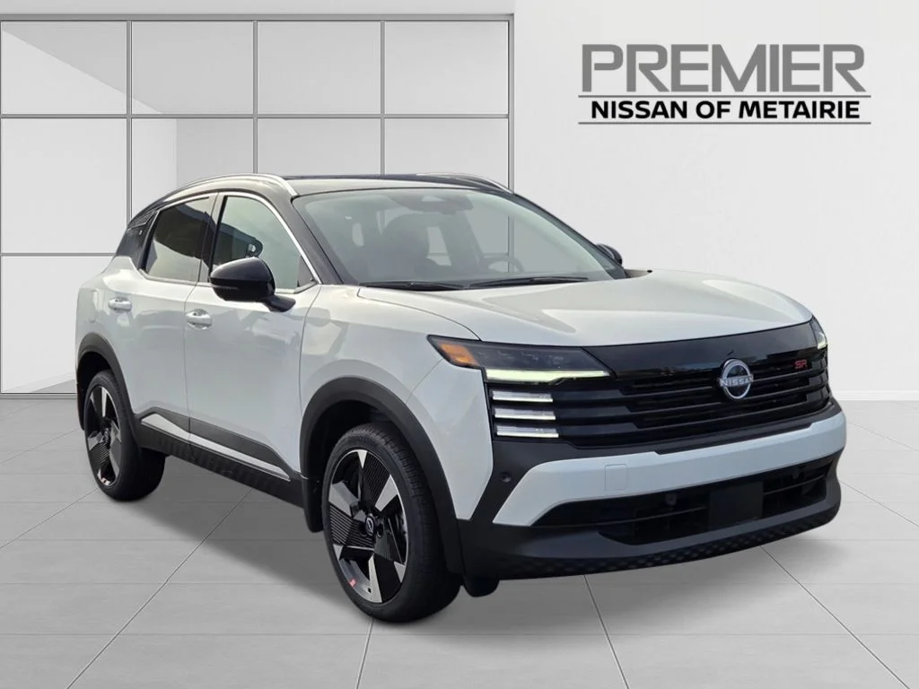 New 2026 Aspen White TriCoat / Super Black Two-tone Nissan SR image 7
