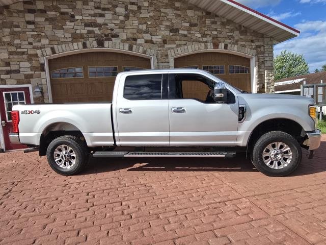 Used 2017 Ingot Silver FORD XLT image 2