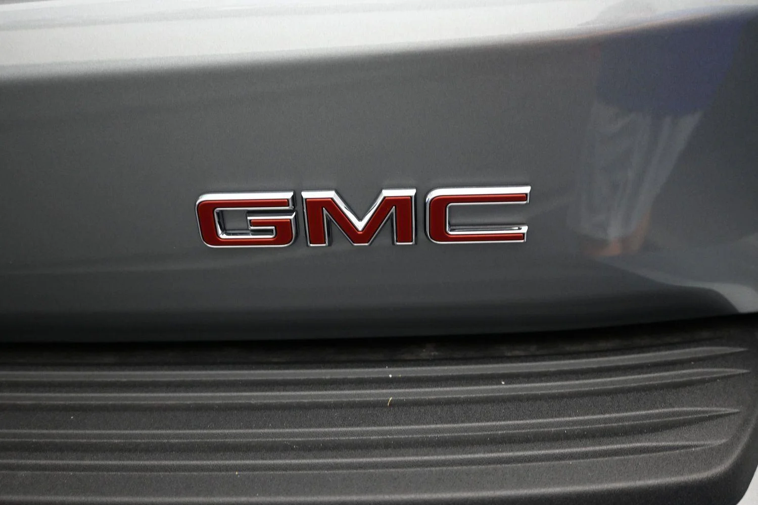 New 2026 Sterling Metallic GMC Denali image 20
