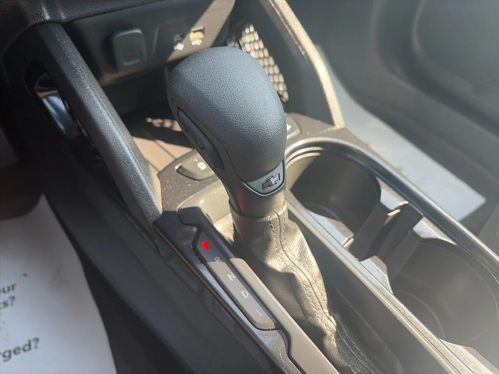 Used 2026 White Chevrolet LT image 24