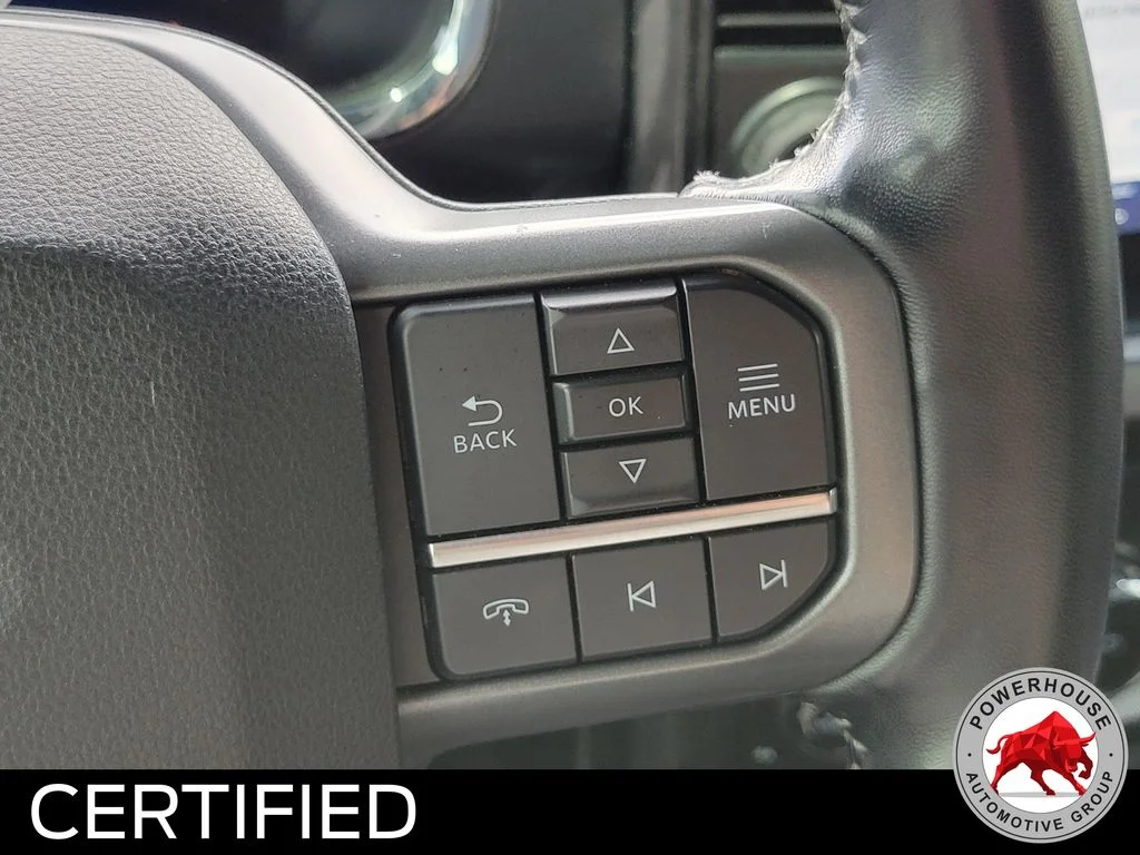 Used 2022 White Ford Lariat image 28