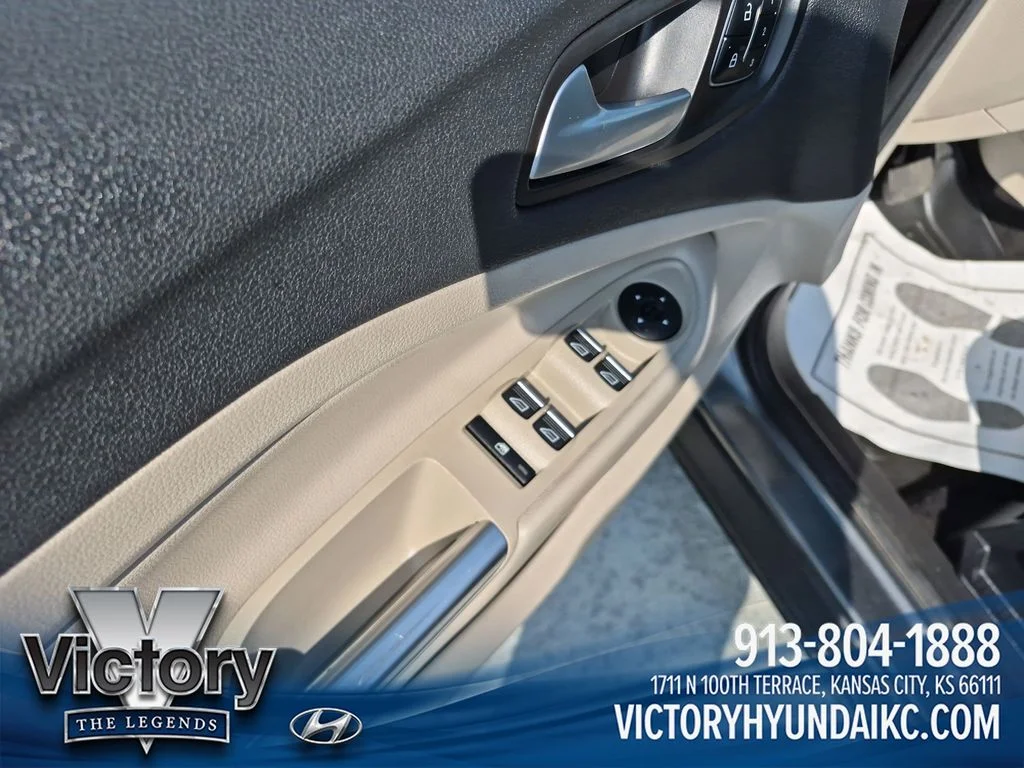 Used 2017 Gray Ford Titanium image 14