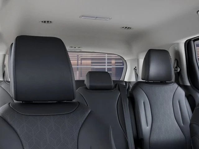 New 2026 White Kia LXS image 28