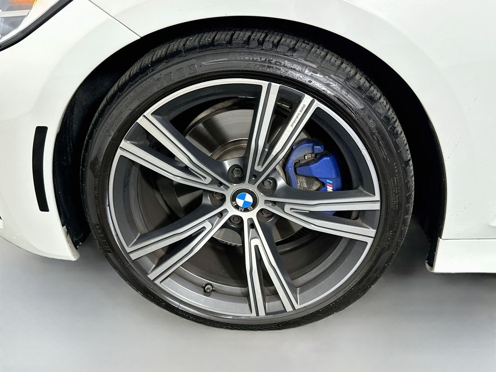 Used 2021 Alpine White BMW 330i image 31