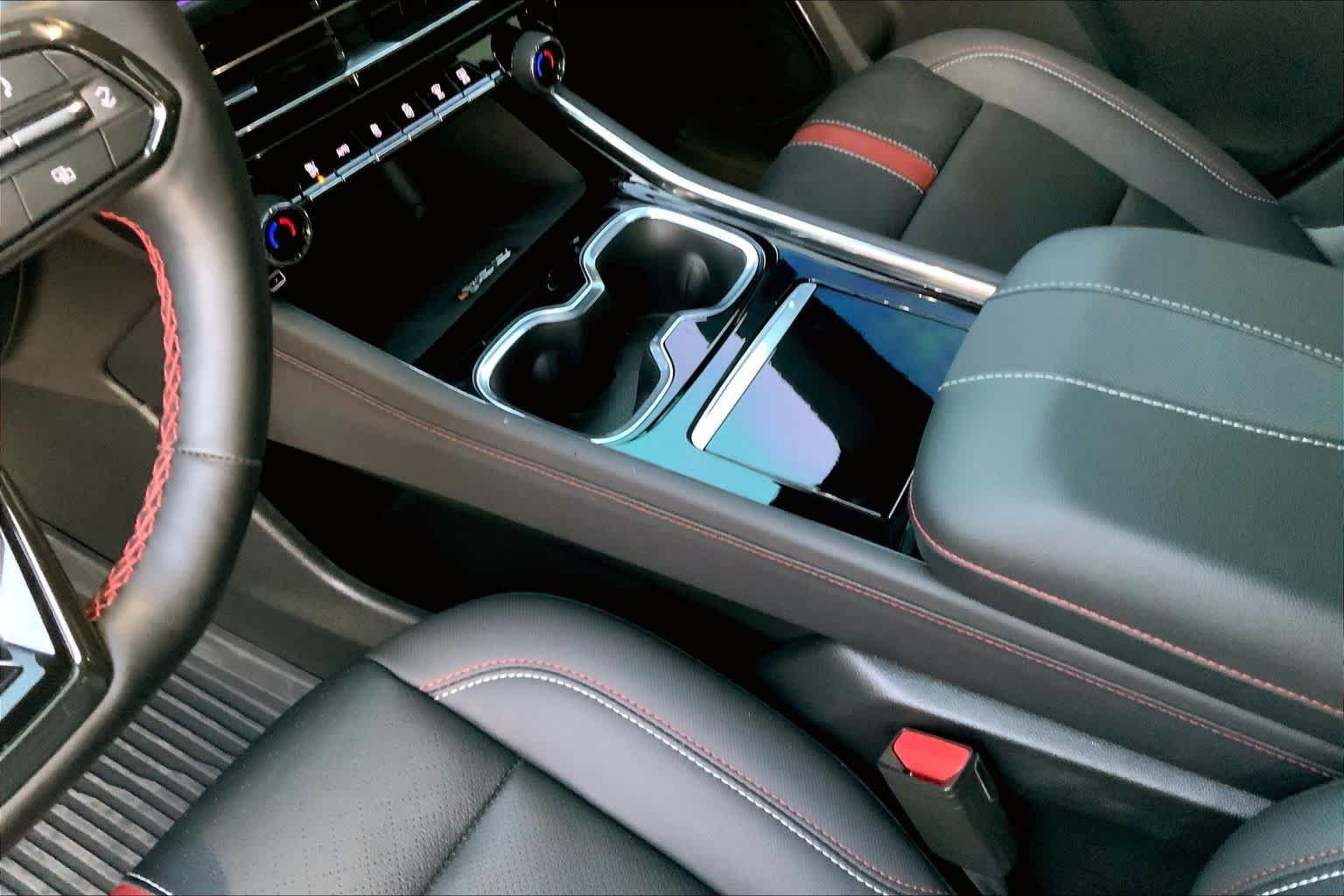 Used 2026 Stardust Metallic Chevrolet FWD RS image 16