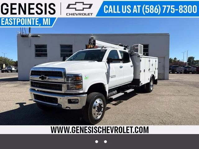 2026 Chevrolet Silverado 6500 HD Work Truck