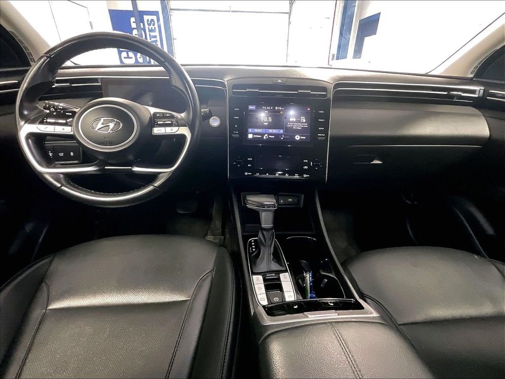 Used 2023 Gray Hyundai SEL image 21