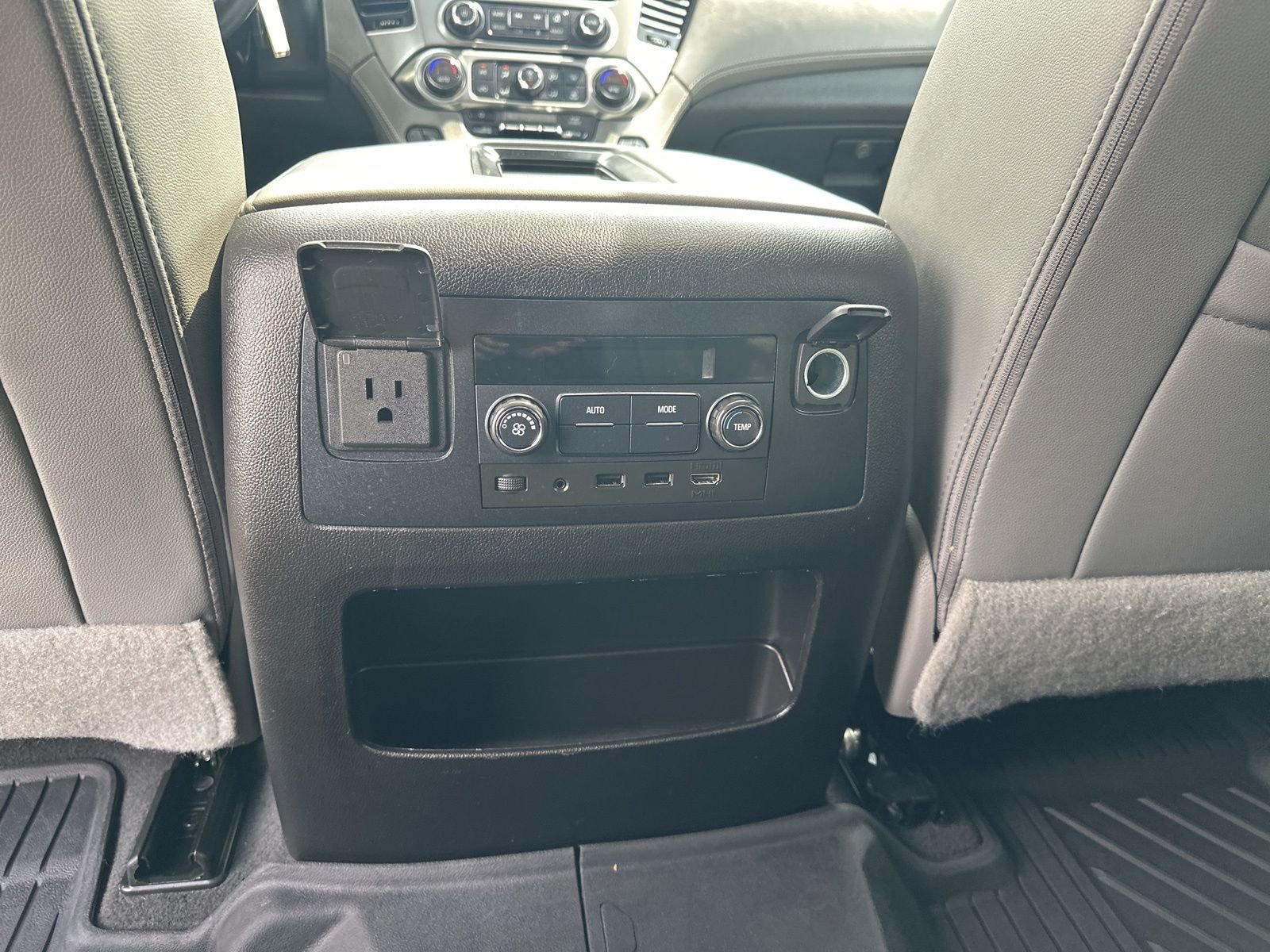 Used 2019  Chevrolet LT image 21