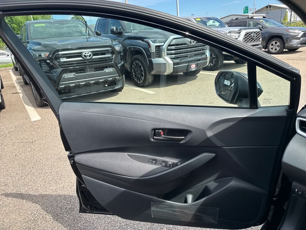 New 2026 Black Toyota LE image 32