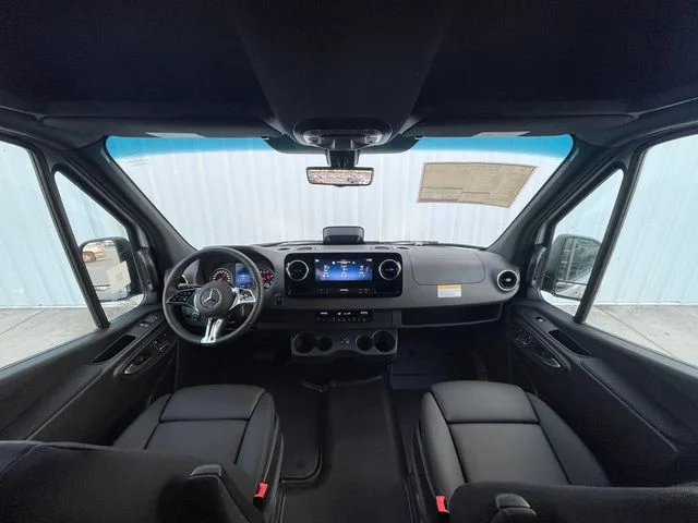 New 2025  Mercedes-Benz Passenger 144 WB image 21