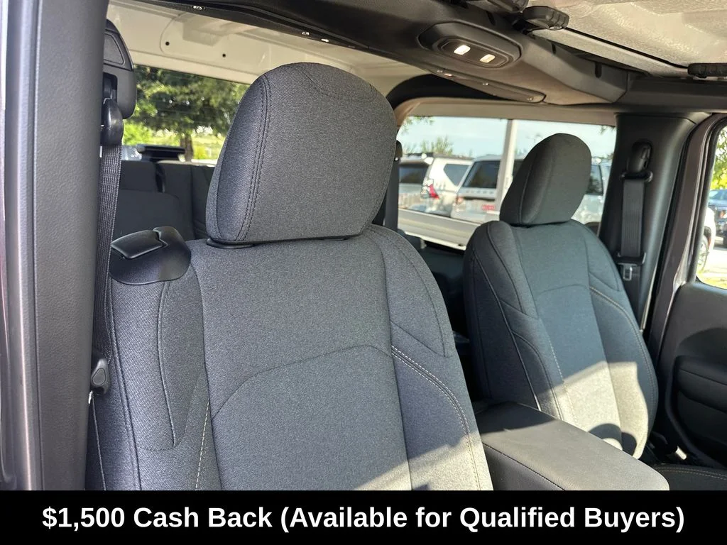 New 2026 Granite Crystal Metallic Clearcoat Jeep Sport image 31