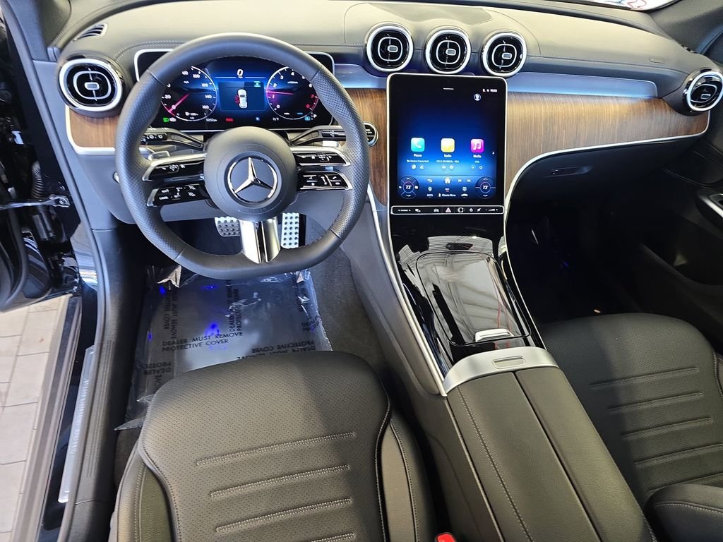 Certified Used 2026 Black Mercedes-Benz GLC 300 image 19
