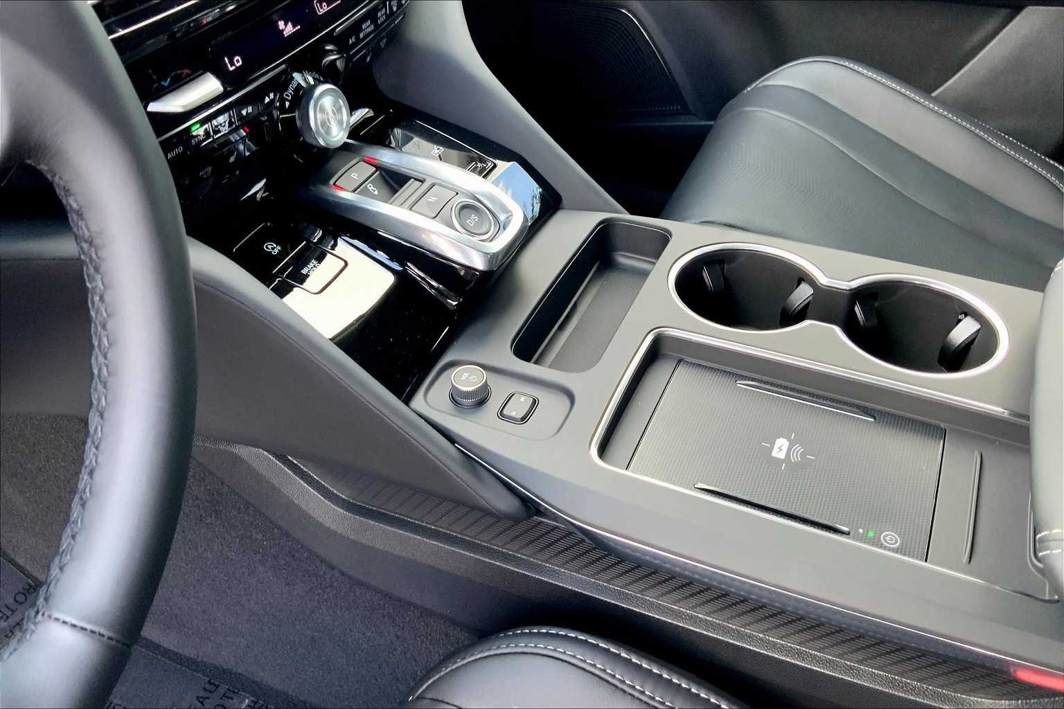 New 2026 Solar Silver Metallic Acura w/Technology Package image 7