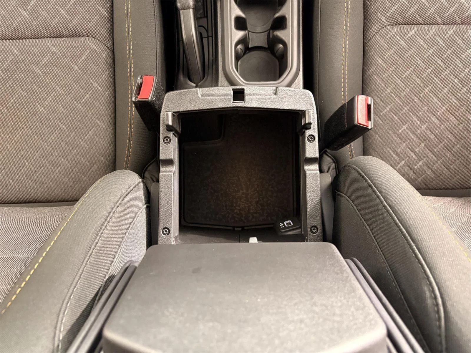 Used 2024 Anvil Clear Coat Jeep Mojave image 35