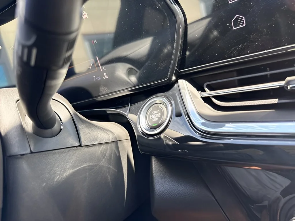 New 2026 Mosaic Black Metallic Chevrolet ACTIV image 25