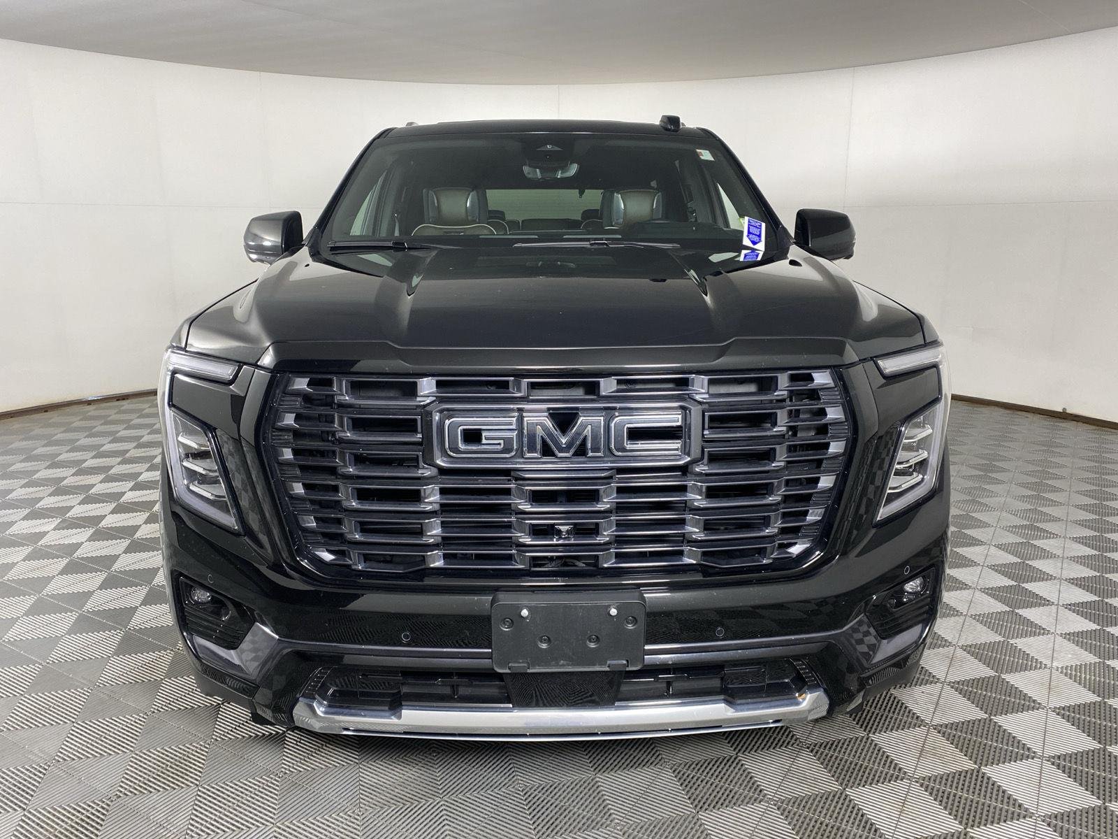 Used 2026 Onyx Black GMC Denali Ultimate image 2