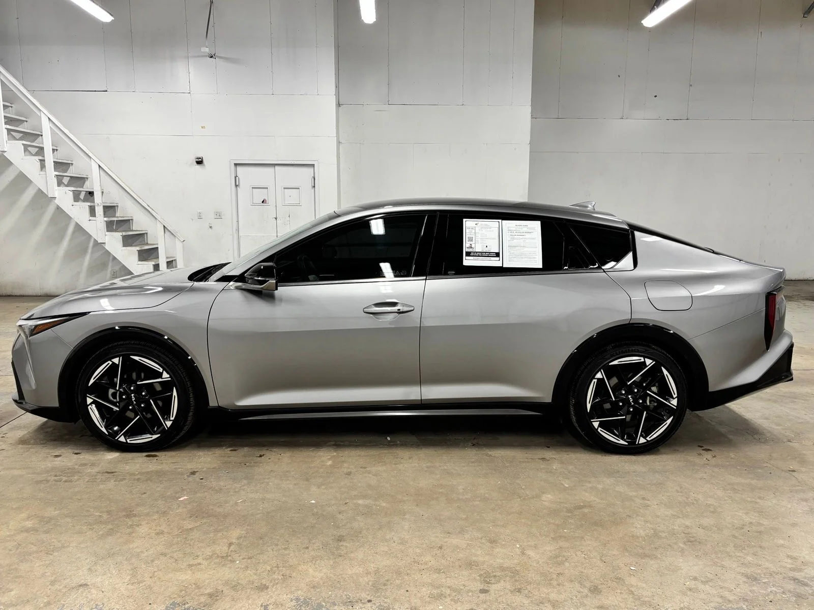 Used 2025 Gray Kia GT-Line image 4