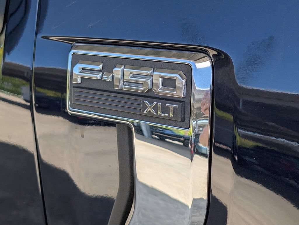 Used 2022 Blue Ford XLT image 30