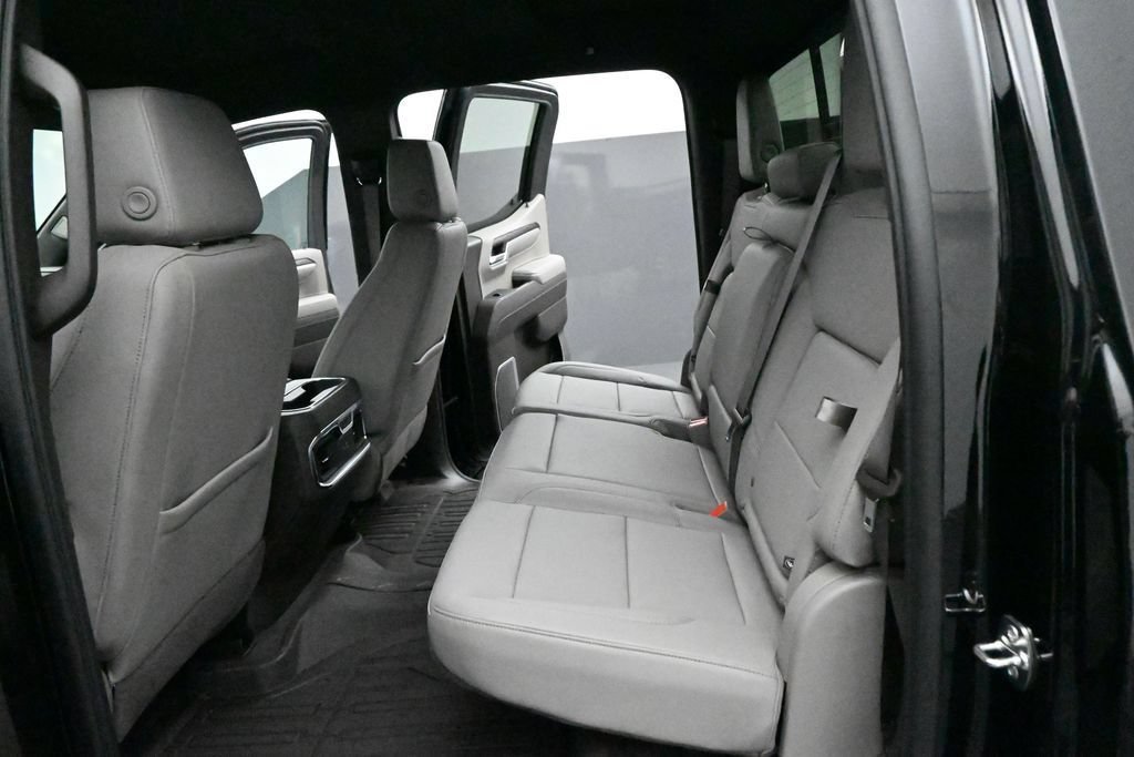 2026 GMC Sierra 1500 SLT - Photo 22