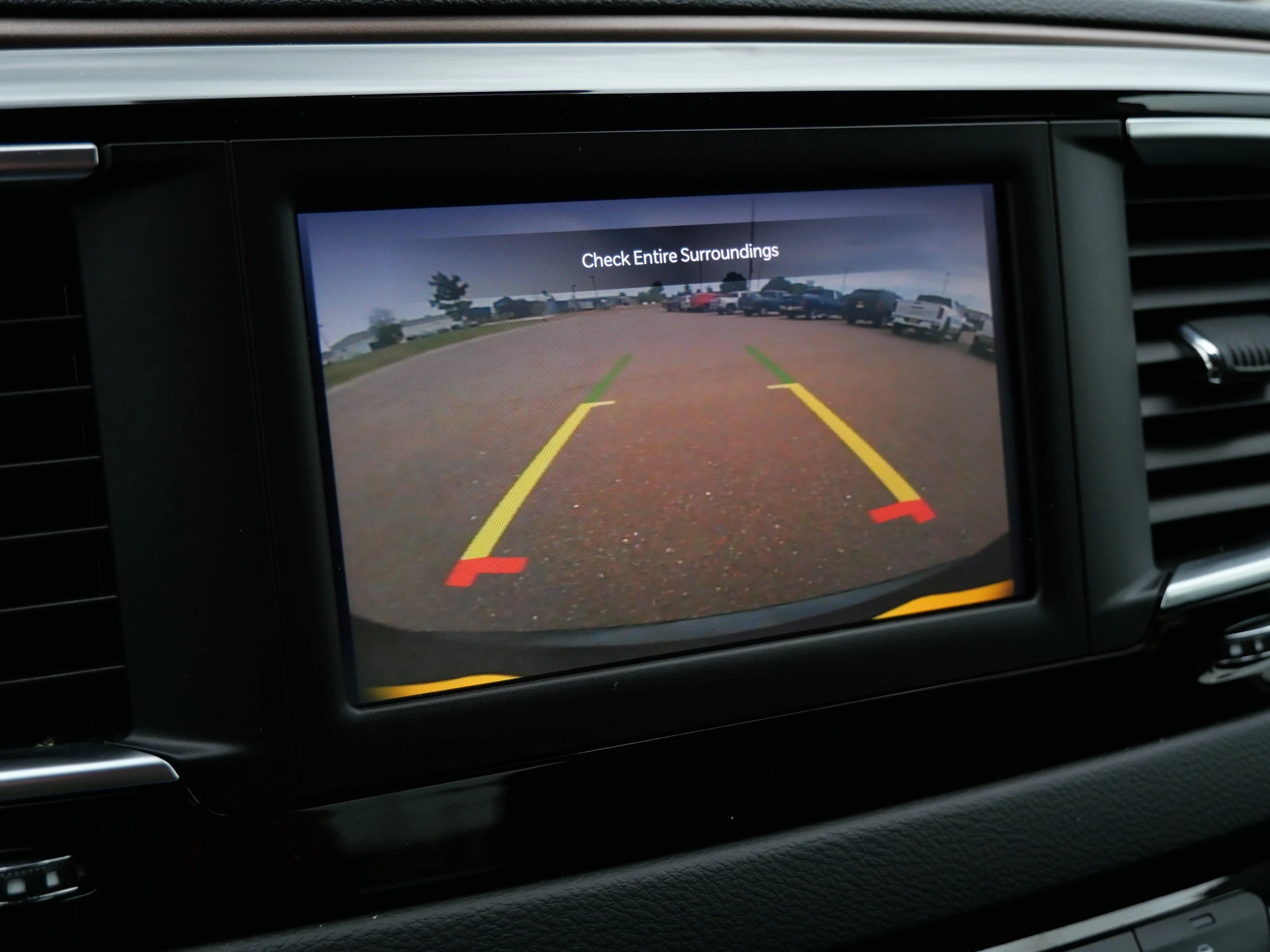 Used 2024 Brilliant Black Crystal Pearlcoat Chrysler LX image 32
