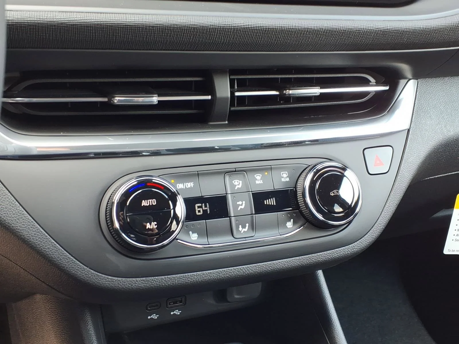 2026 Buick Envista Preferred - Photo 16