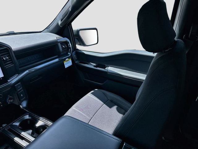 New 2026 Oxford White Ford STX image 23