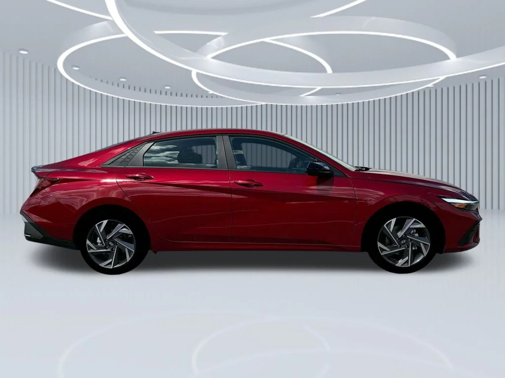 2025 Hyundai Elantra SEL - Photo 28