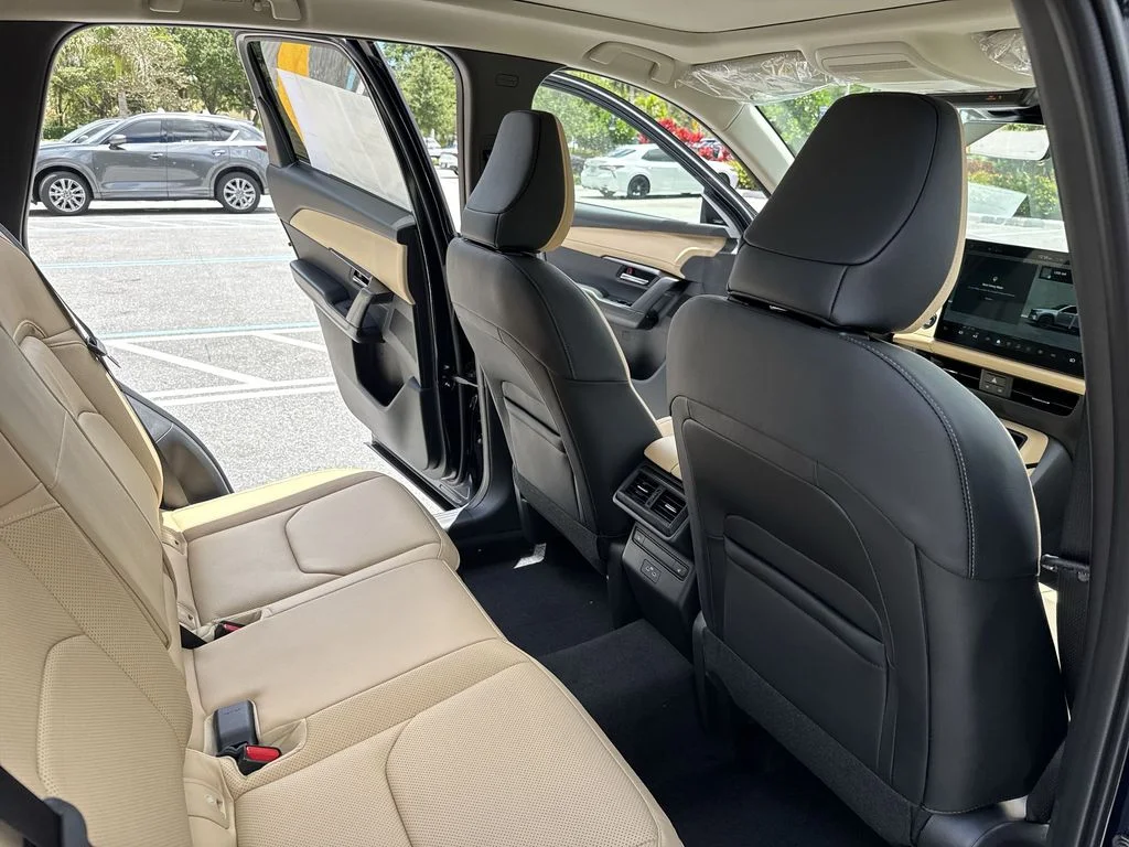 New 2026 Navy Blue Mica Mazda 2.5 S Premium Plus AWD image 33