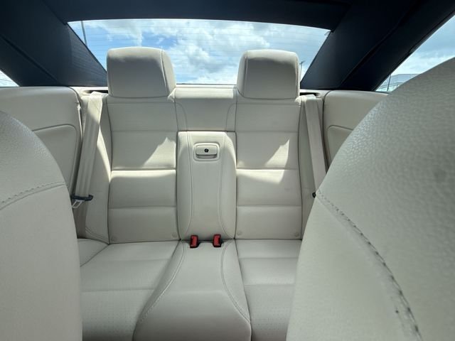 Used 2010 Beige Volkswagen Komfort Edition image 20