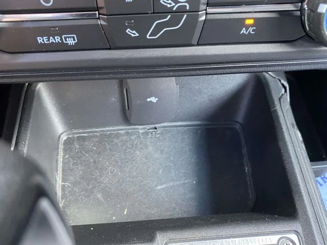 Used 2022 Gray Ford Base image 18