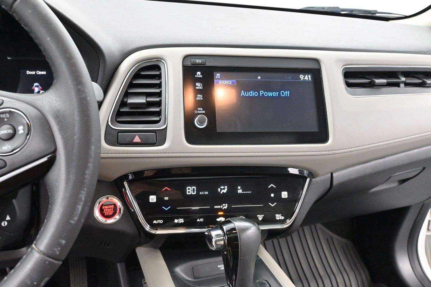 Used 2022 Platinum White Pearl Honda EX-L image 19