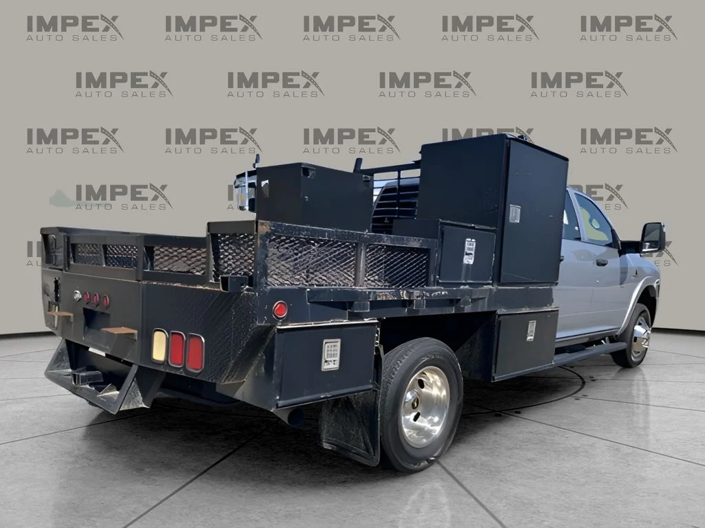 Used 2023 Silver Ram Tradesman image 8
