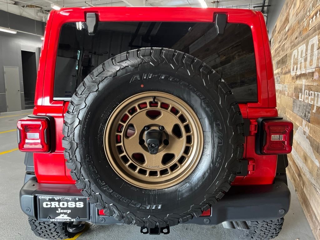 New 2026 Firecracker Red Clear-Coat Exterior Paint Jeep Moab 392 image 28