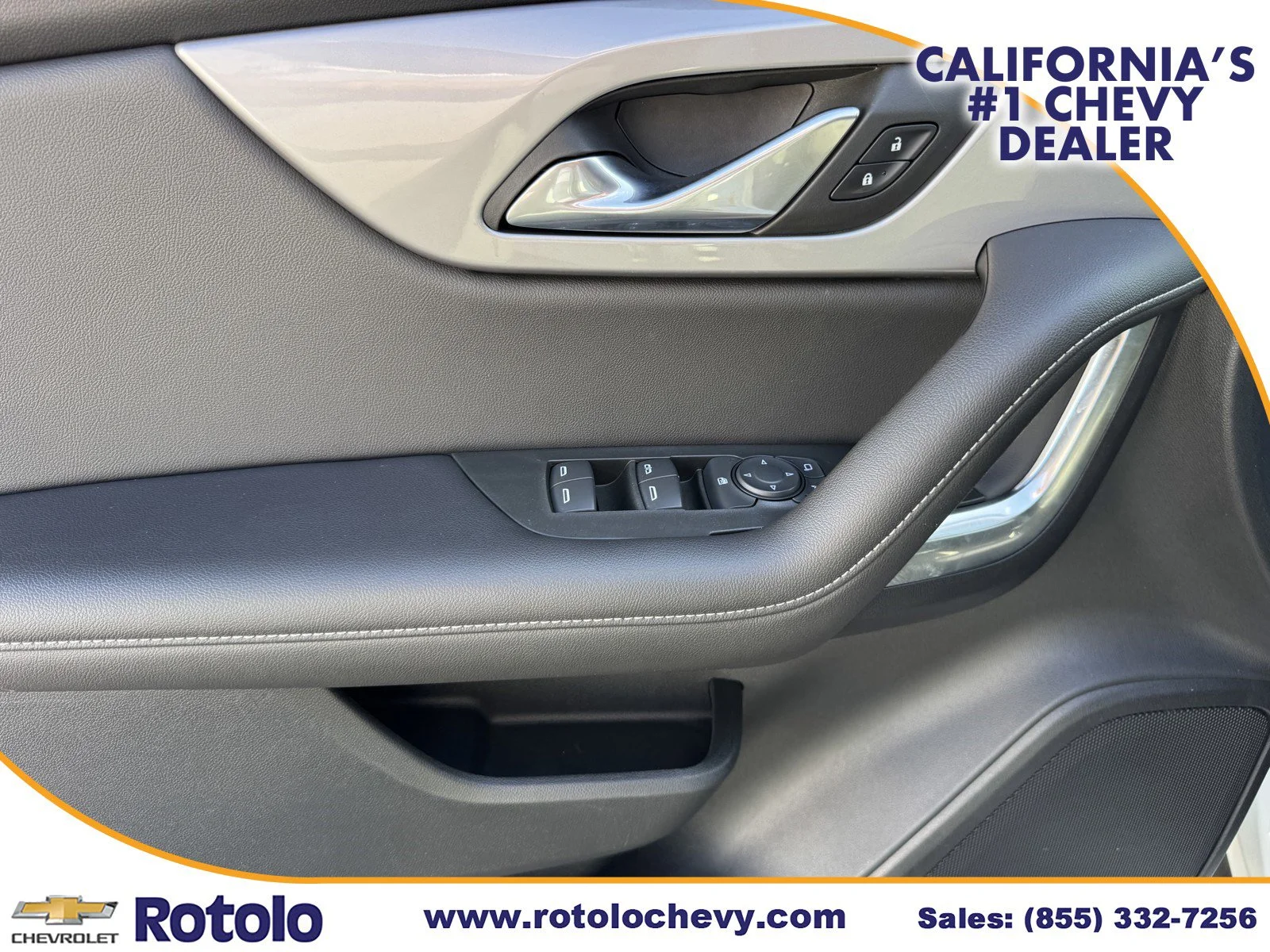 Used 2023 Summit White Chevrolet LT image 16
