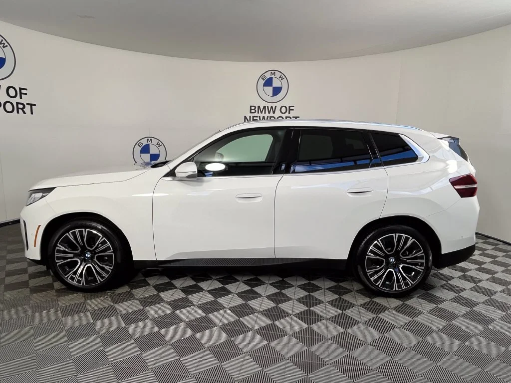 Certified Used 2026 Alpine White BMW 30 xDrive image 13