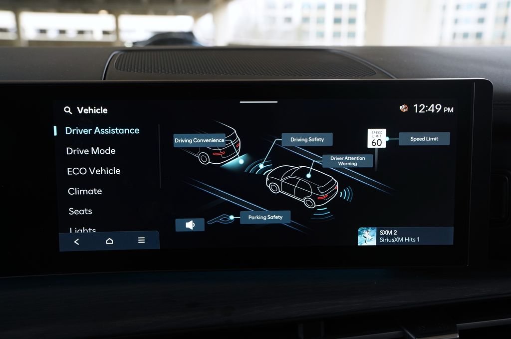 New 2026 Ecotronic Gray Hyundai Limited image 44