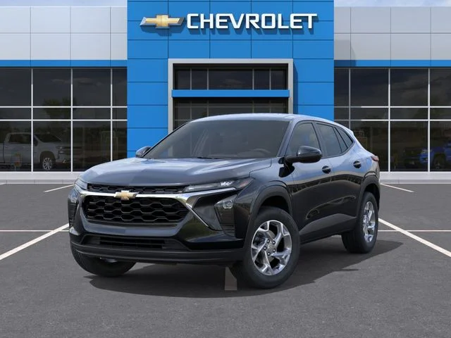 2026 Chevrolet Trax LS - Photo 7