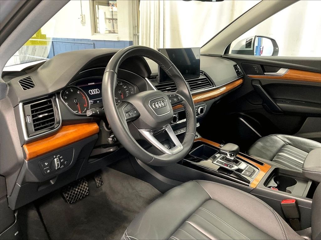 Used 2023 Silver Audi 40 Premium image 8