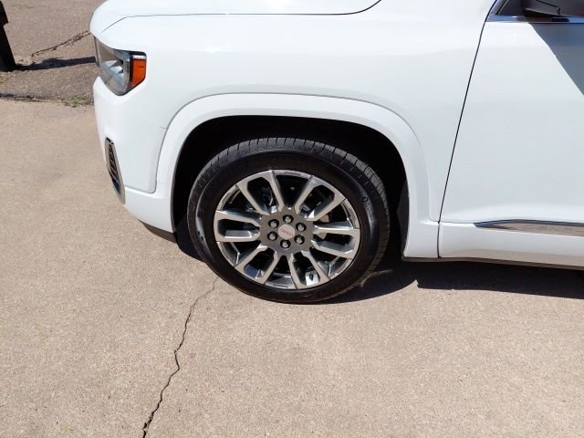 Used 2023 White GMC Denali image 39