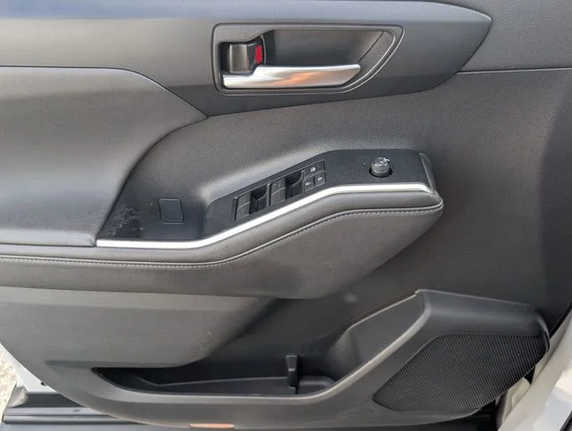 Used 2023 Beige Toyota XLE image 33