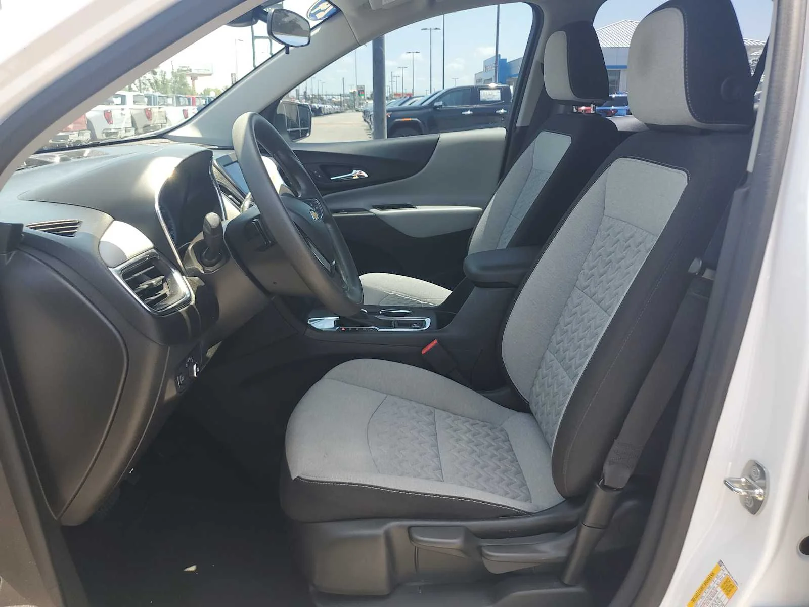 Used 2024 Summit White Chevrolet LS image 22