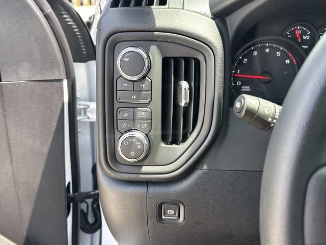 New 2026 Summit White GMC Pro image 24