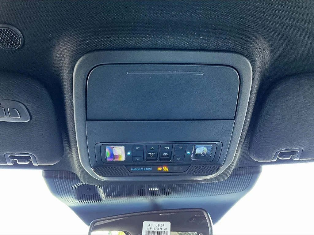 New 2027 Avalanche Gray Ford ST image 26