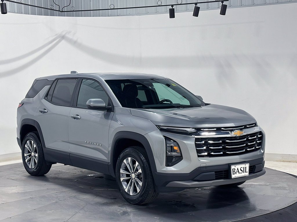 Used 2025 Gray Chevrolet LT image 39