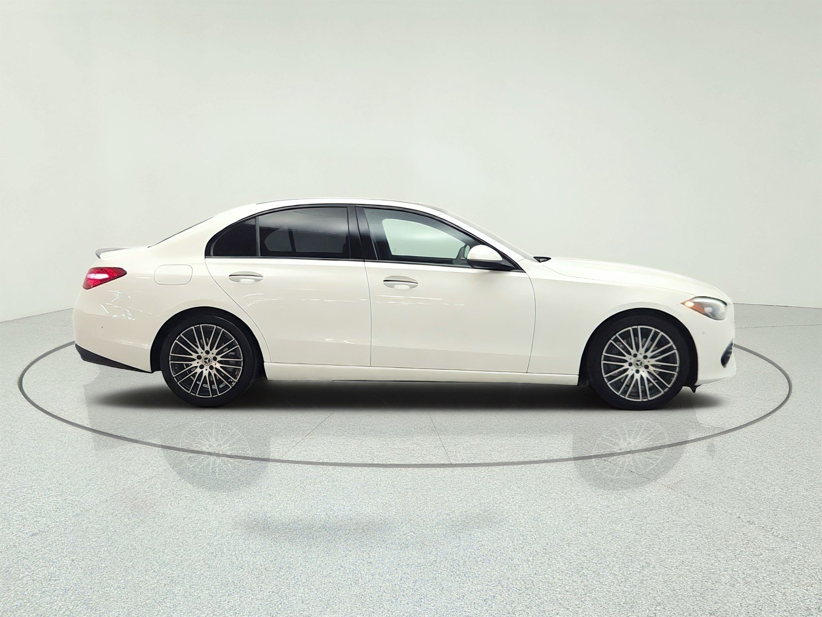 Used 2024 Polar White Mercedes-Benz C 300 Sedan image 4