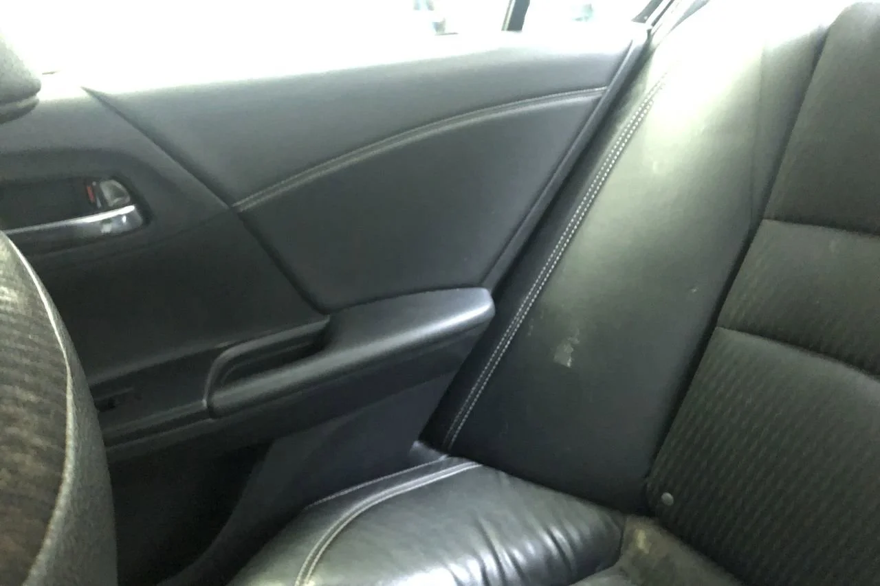 Used 2017 Obsidian Blue Pearl Honda Sport image 13