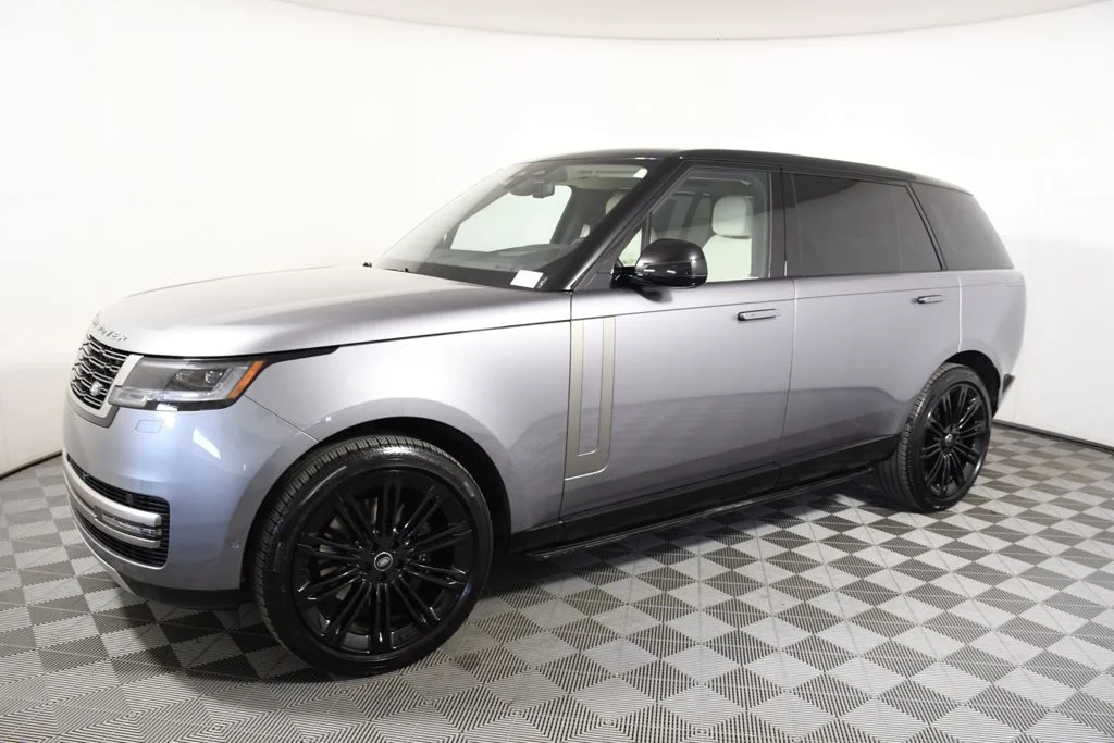 Used 2025 Land Rover Range Rover SE with VIN SALKPBFU0SA274671 for sale in Richfield, Minnesota