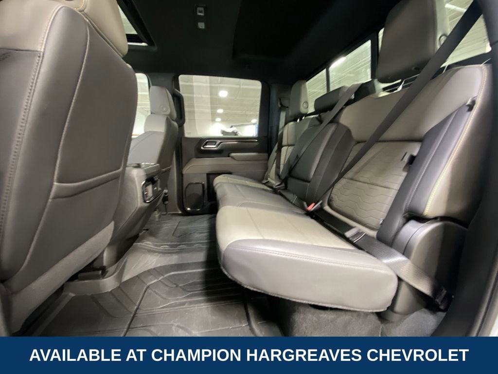 2024 Chevrolet Silverado 2500HD ZR2 - Photo 33