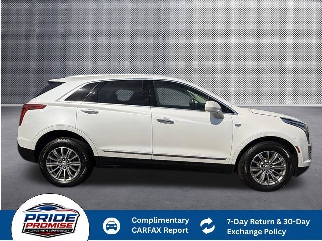 Used 2019 CRYSTAL WHITE TRICOAT Cadillac Luxury AWD image 8